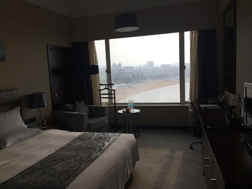 Weihai Golden Bay International Hotel חדר תמונה